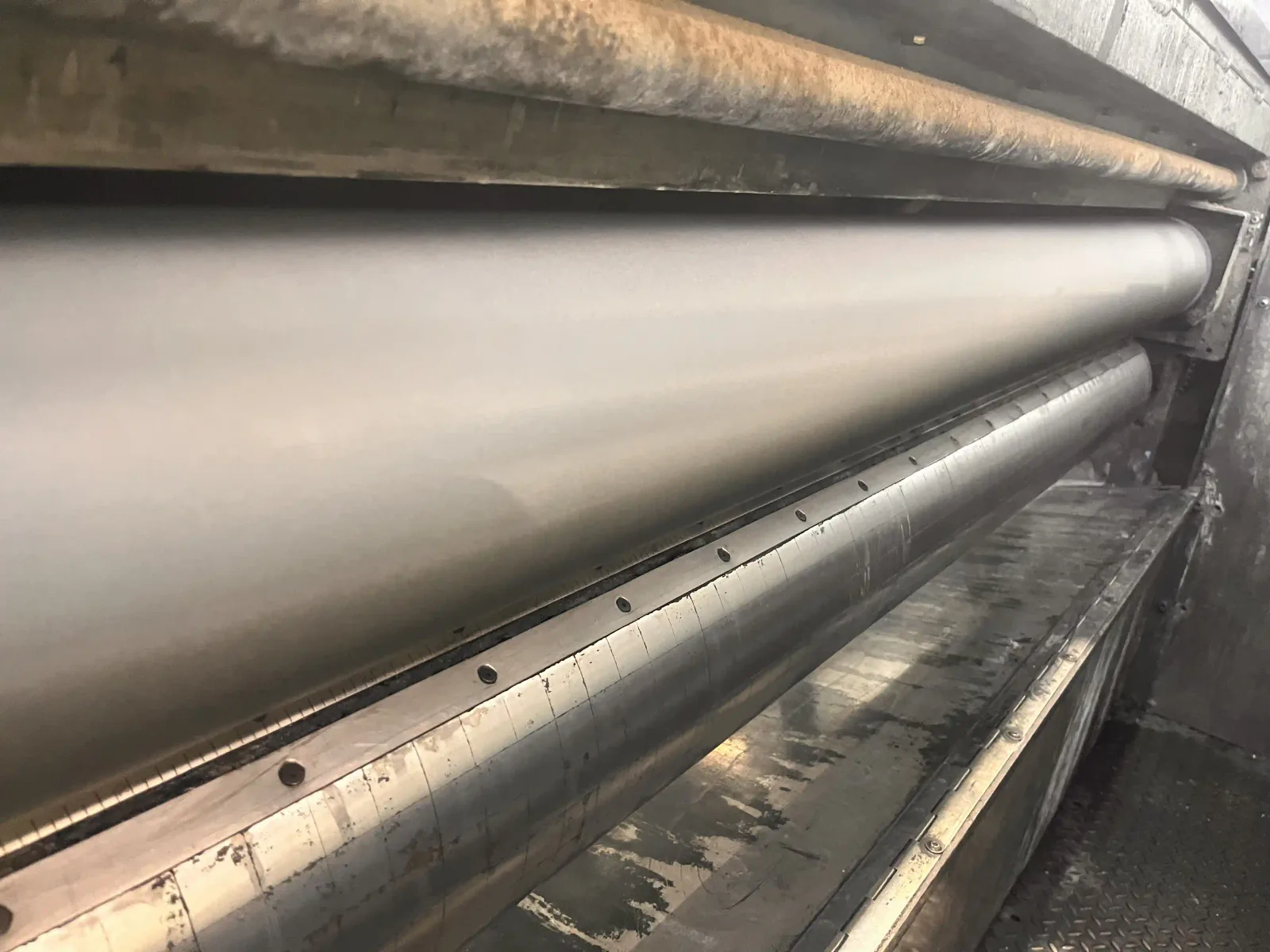 The same anilox roller, clean, after laser cleaning